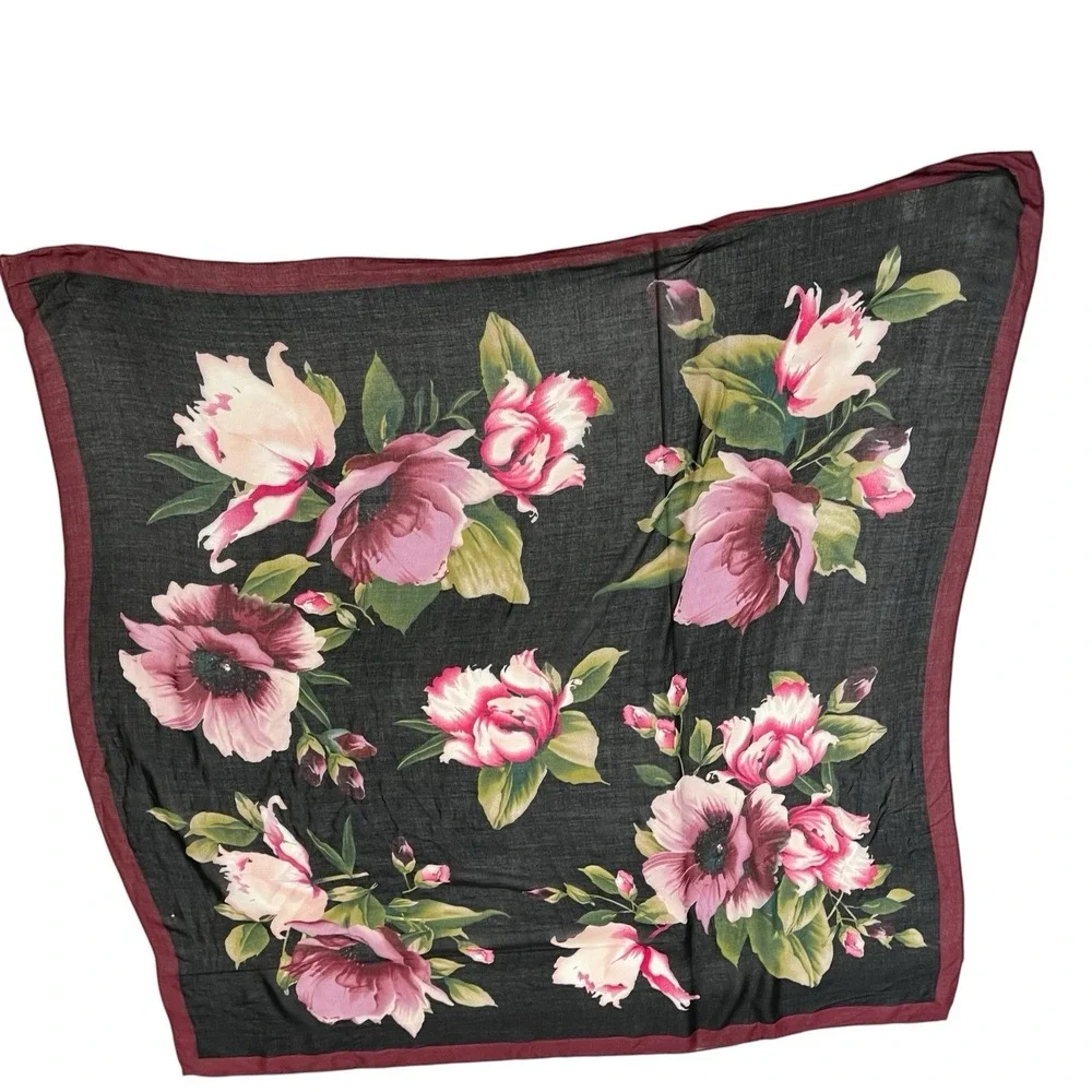 J Jill Scarf Wrap Black Floral Lightweight‎ Rayon Dark Romantic Layer Office